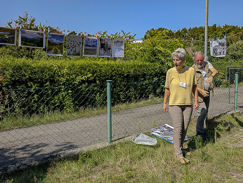 20260725 Fotoausstellung auf Leinen Vorbereitung 3