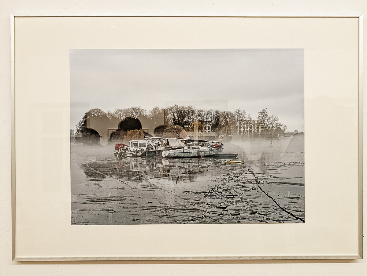 20250122 Vernissage Schiffsnomaden von Reiner Slotta Portrait EH 5