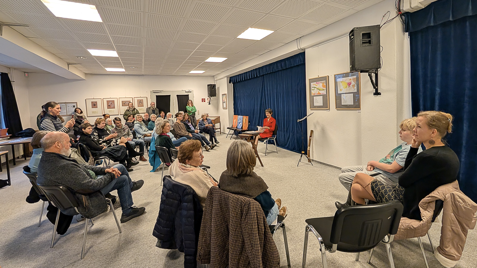 20251101 Anni Kaufhold Vernissage Das Tier in Poesie und Kunst 16